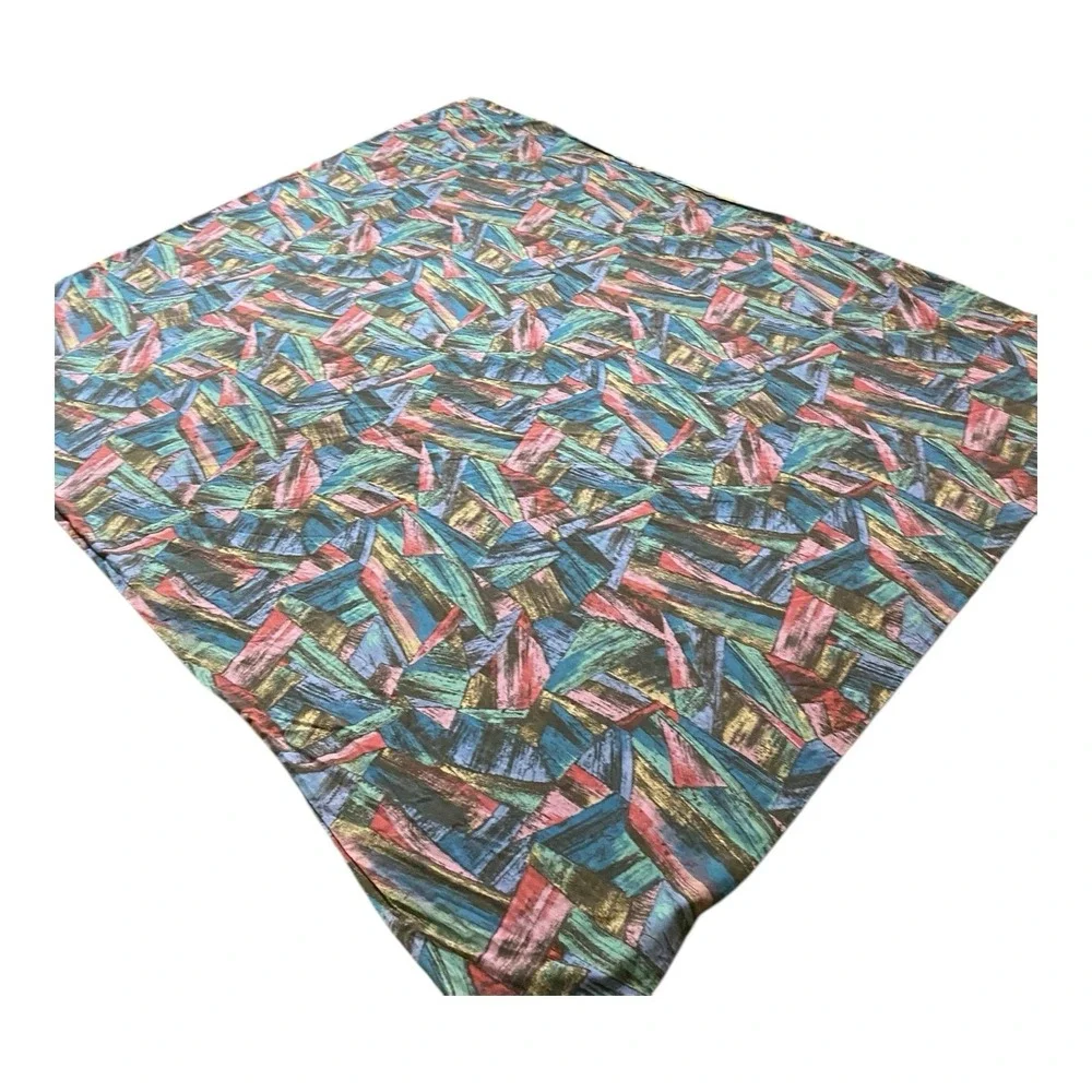 Geometric Sheet Retro 80s‎ Print Cotton Fabric 93x78 Red Blue Green DIY Crafts
